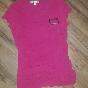 Moa Moa fited pink top